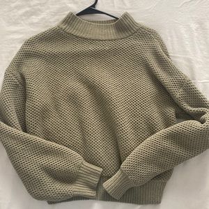 HOLLISTER sweater